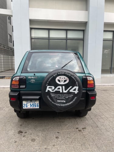 RAV4 ឆ្នាំ 96 ប៉ុង 1 តុបតែងហើយ ស្អាត