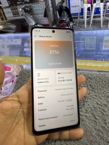 Realme C75x Memory128G ក្រុមហ៊ុនសុីមពីរ មានឆ្នាំងសាក