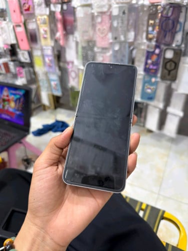 Samsung Flip 6 512g ស្អាត98% ក្រុមហ៊ុន ស៊ីម១