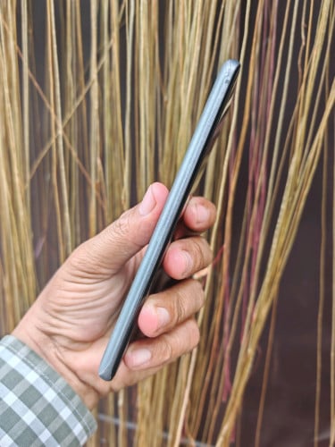 Samsung S20 5G 12g/128g(វៃដូរបាន)👉$135
