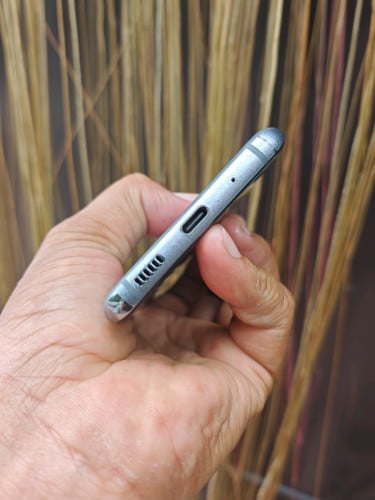 Samsung S20 5G 12g/128g(វៃដូរបាន)👉$135