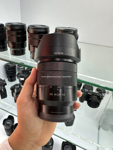 Sony len 24-70mm f/4 Zeise   full-frame