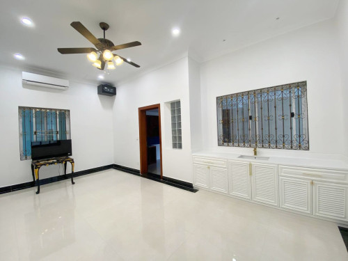 Spacious Villa for Rent in Borey Bassac Garden