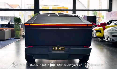 Tesla Cyber Truck 2024 ទើបបាន17000km