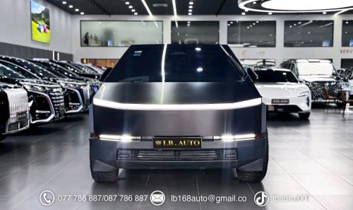 Tesla Cyber Truck 2024 ទើបបាន17000km