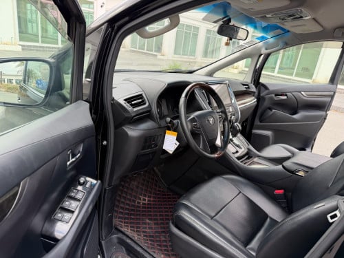 TOYOTA ALPHARD 016ឡើង022 សាំងសុទ្ធ