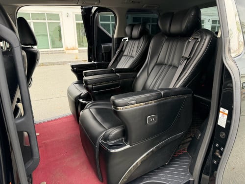 TOYOTA ALPHARD 016ឡើង022 សាំងសុទ្ធ