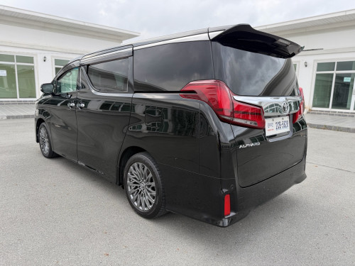 TOYOTA ALPHARD 016ឡើង022 សាំងសុទ្ធ