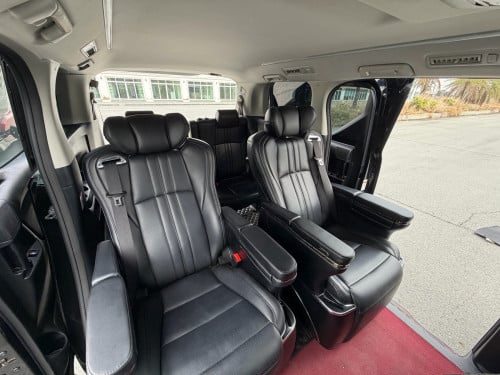 TOYOTA ALPHARD 016ឡើង022 សាំងសុទ្ធ