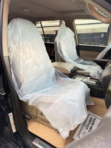 Toyota Land Cruiser 2010 V6 សាំង Full option