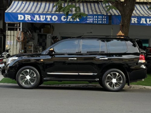 Toyota Land Cruiser 2010 V6 សាំង Full option