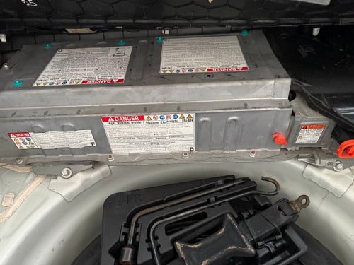 Toyota Prius 2010 option 4 អាគុយតែម 3