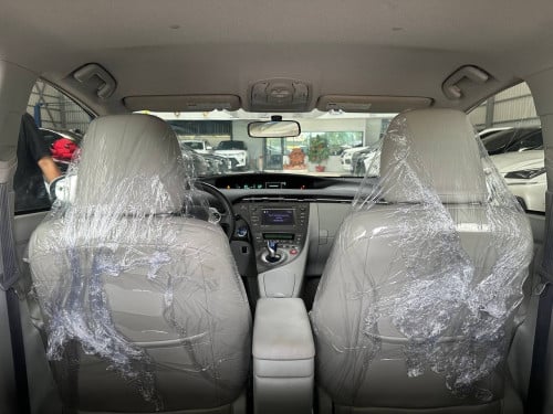 Toyota Prius 2012 option 4