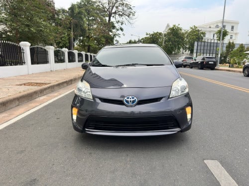 Toyota Prius 2013 Option 3 Solar