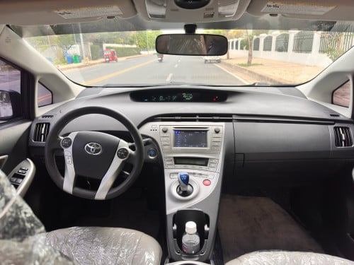 Toyota Prius 2013 Option 3 Solar