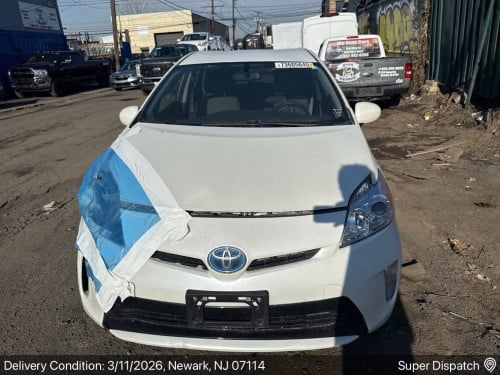 Toyota Prius 2015 អត់ច្រេស ឃ្មុំស៊ីន