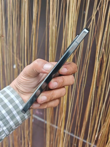 Xiaomi 13 12g/256g_CH(វៃដូរបាន)👉$195