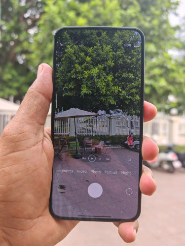 Xiaomi 13 12g/256g_CH(វៃដូរបាន)👉$195