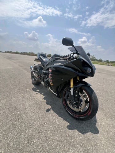 Yamaha R1 2009