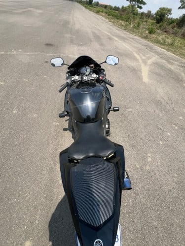 Yamaha R1 2009