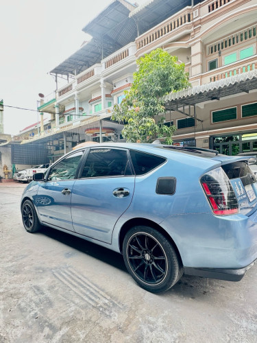 រថយន្តលក់