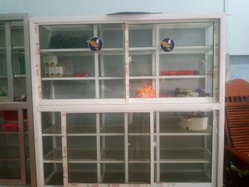ទូតាំងអីវ៉ាន់លក់!លក់ឡៃឡុង