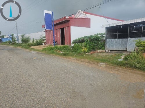ផ្ទះលក់ធូរថ្លៃខ្លាំង(2ល្វែង)
