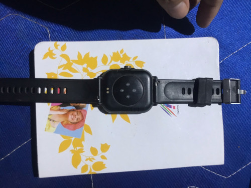 នាឡិកាធូរថ្លៃមានគុណភាព