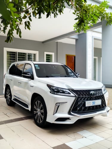 Lexus Lx570 ឆ្នាំ​ 2018​ ម្ចាស់ឡានផ្ទាល់​ ស្ពិចអារ៉ាប់
