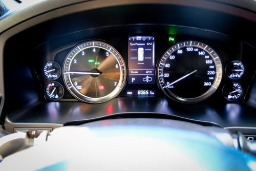 Lexus Lx570 ឆ្នាំ​ 2018​ ម្ចាស់ឡានផ្ទាល់​ ស្ពិចអារ៉ាប់