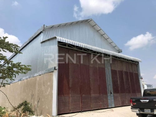 ឃ្លាំងជួលនៅជិតផ្សារព្រៃទា