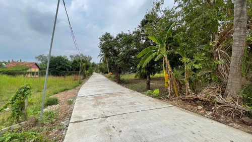 ដីលក់បន្ទាន់ នៅក្រុងតាខ្មៅឭៅ