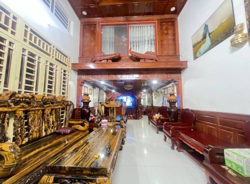 ផ្ទះលក់បន្ទាន់