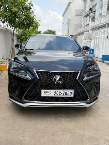 ឡានលក់បន្ទាន់ប៉ុង2ប៊ូតុង6