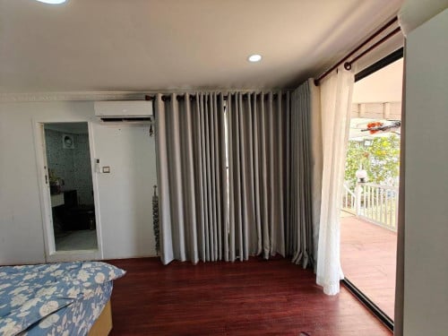 ផ្ទះលំហែ 40*30 មានរបងស្រាប់នៅលើផ្លូវវិមានឈ្នះៗ