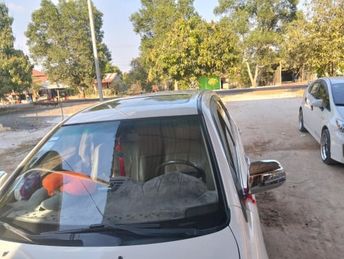 ឡាន 400 អេចសម្រាប់លក់