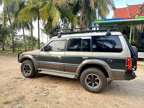 តម្លៃ 4500 ចរចាបាន