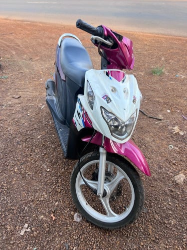 លក់ ម៉ាសុីនអេមតាន់ ស្ទុះ មានពន្ធ 650ចចា