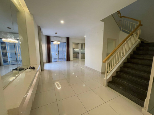 វីឡាភ្លោះ(A)សម្រាប់លក់🏡