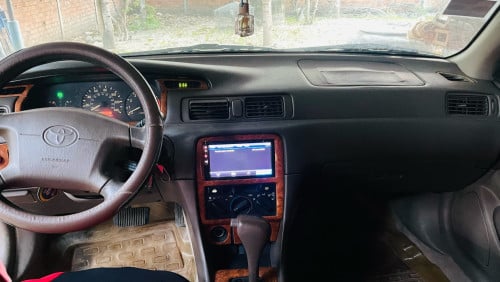 លក់ Camry ឆ្លាម ឆ្នាំ99 កៅអីចុច