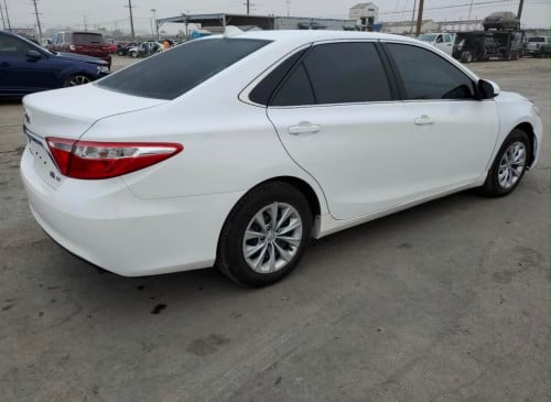 ក្រដាសពន្ធ​Camry LE Hybird 2015