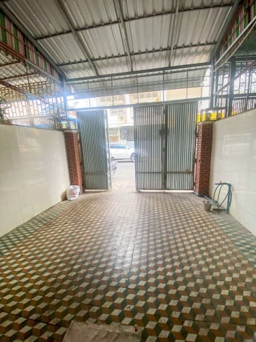 ផ្ទះល្វែងសម្រាប់ជួលនៅបឹងកេងកង |​​ Flat house for Rent at Boeng Keng Kong