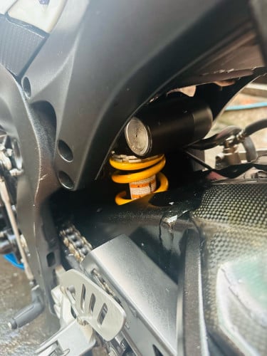 ម៉ូតូ GSX 09 ផ្លាកលេខ koពន្ធពេញឆ្នាំ ម៉ូតូខ្ញុំមិនសូវជិះទេមិនដែលមានបញ្ហាអ្វីឡើយ ម៉ូតូមួយម៉ឺនគីឡូជាង