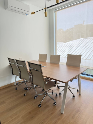 ការិយា​ល័យ​​ជួលនៅចំការមន I Co-working Space for Lease at Chamkar Morn