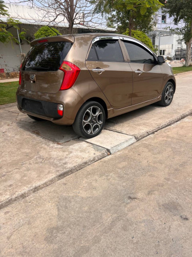 នាំចូលខ្លួនឯង KIA MORNING 2012- F SPORTS