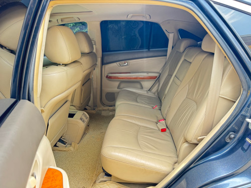 មកដល់ថ្មីៗ LEXUS RX330 H Full ប៉ុង1