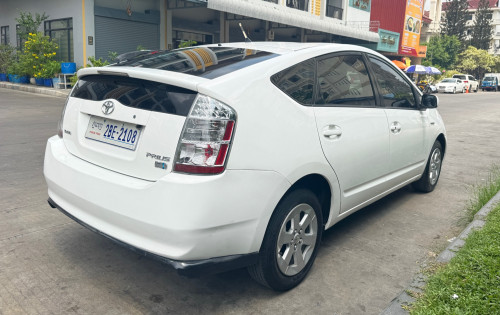 មហាថ្មី Prius ឆ្នាំ06 H Full ឡានថ្មីខ្លាំង