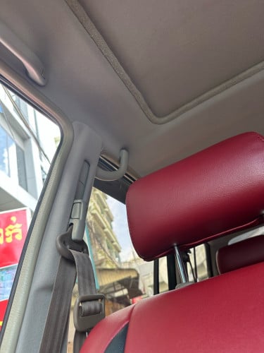 លក់Toyota landcruiser