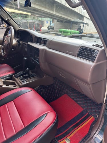 លក់Toyota landcruiser