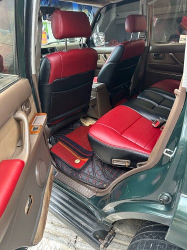 លក់Toyota landcruiser